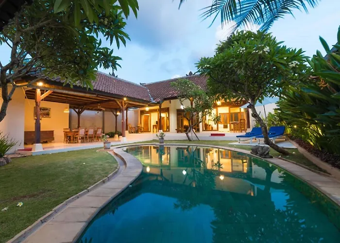 Bali Royal Heritage Villas Seminyak 